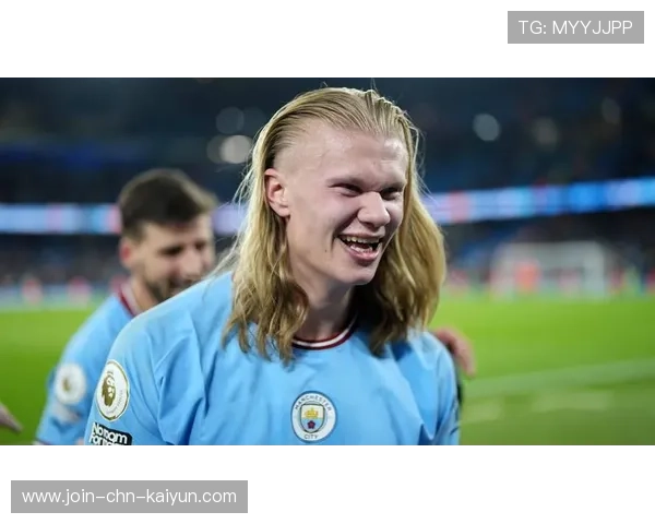 哈兰德领衔曼城锋线，世界杯赛场展现超级进攻力